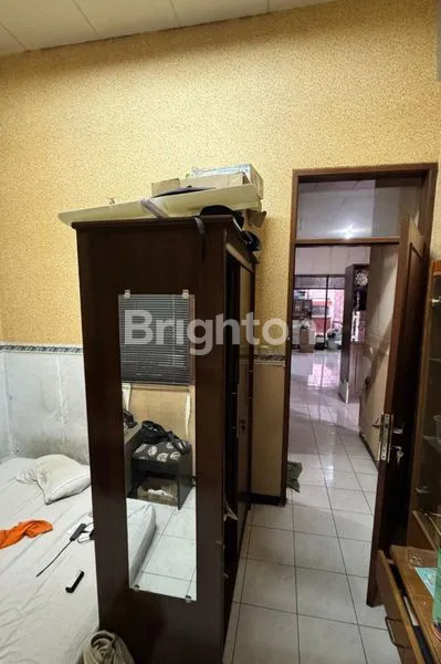 image RUMAH 1 LT JALAN UTAMA KOMPLEK TAMAN MUTIARA CIMAHI (6)