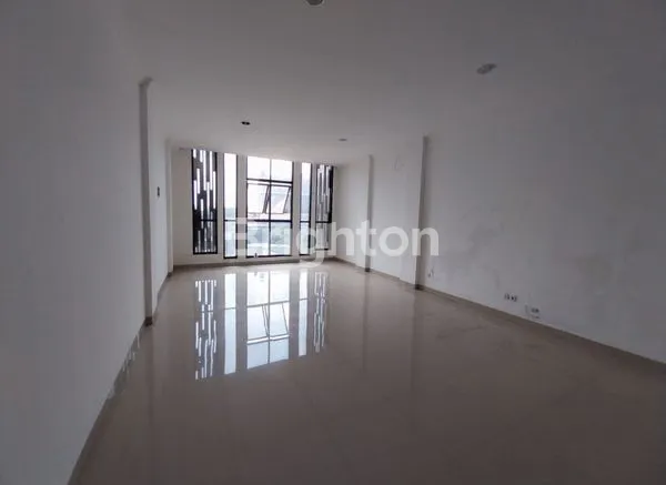 image RUKO JL.RAYA PEKAYON BEKASI (4)