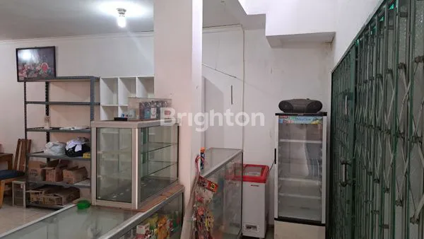 image INVESTASI MENGUNTUNGKAN! RUMAH MERANGKAP TOKO DI JATIHANDAP REGENCY CIMENYAN BANDUNG DENGAN LOKASI STRATEGIS (1)