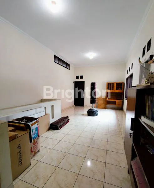 image RUMAH IDAMAN DI PURI GADING, NYAMAN DAN LUAS (4)