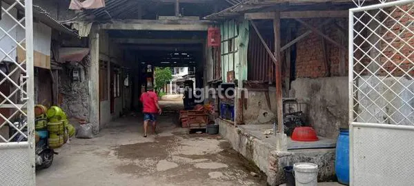 image DIJUAL RUMAH BESERTA KONTRAKAN DI JEMBATAN BESI JAKARTA BARAT (3)