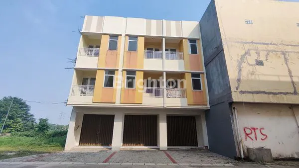 RUKO 3 LANTAI SIAP PAKAI DI KAWASAN BANJAR WIJAYA