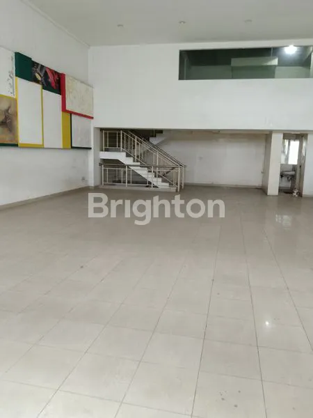 image RUKO 5 LT BOULEVARD KELAPA GADING (2)