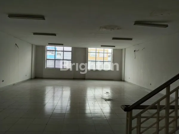 image RUKO 5 LT BOULEVARD KELAPA GADING (4)