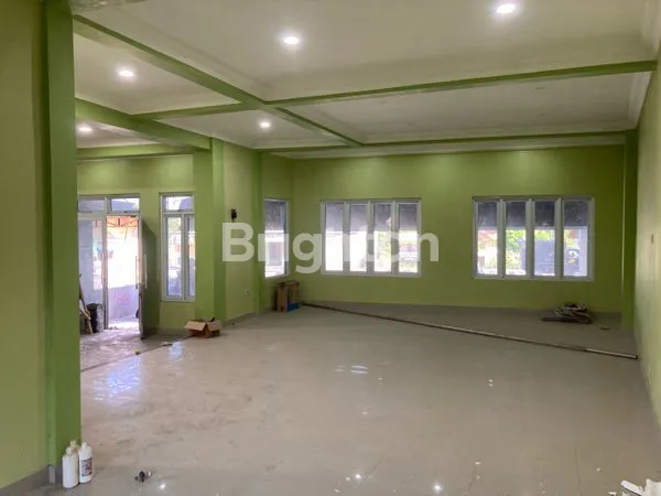 image RUKO MEWAH 3 LANTAI STRATEGIS JALAN RAYA JOGJA-SOLO (6)