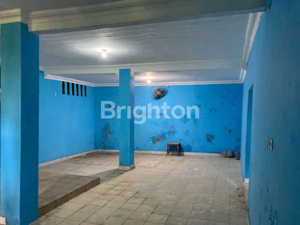 image RUKO MEWAH 3 LANTAI STRATEGIS JALAN RAYA JOGJA-SOLO (8)