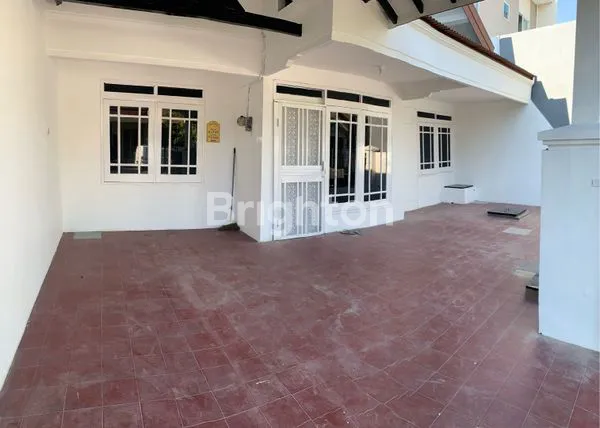 image RUMAH MEWAH CLUSTER PONDOK CHANDRA DEKAT PETRA ACITYA SHM (1)