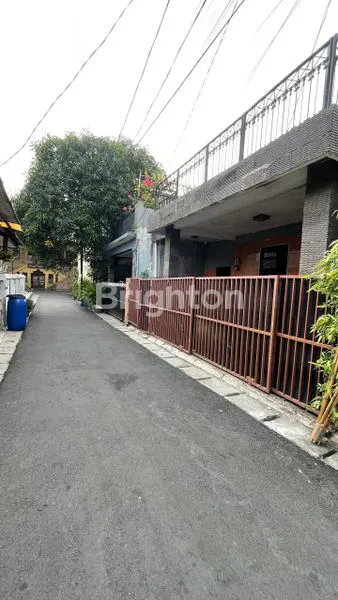 image RUMAH DIJUAL CEPAT 1,5 LANTAI DI KOMPLEKS INDUSTRI SANDANG, KLENDER, DUREN SAWIT JAKARTA TIMUR, DKI JAKARTA (8)
