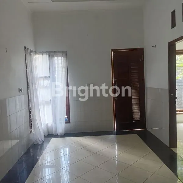 image RUMAH 2 LANTAI DEKAT KAMPUS UNUD JIMBARAN BALI (2)