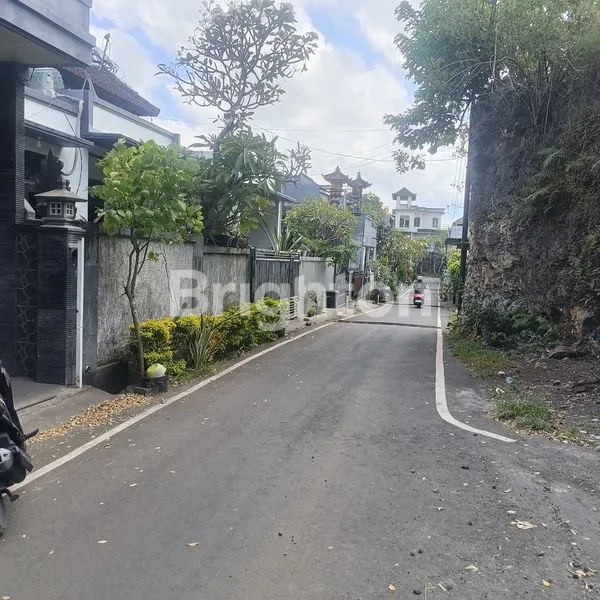 image RUMAH 2 LANTAI DEKAT KAMPUS UNUD JIMBARAN BALI (5)