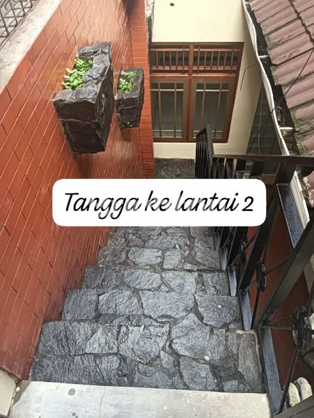 image RUMAH NYAMAN DAN ASRI DI GENTAN (3)