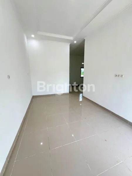 image (KALIDONI) RUMAH LUAS DAN HARGA EKONOMIS DI KALIDONI (6)