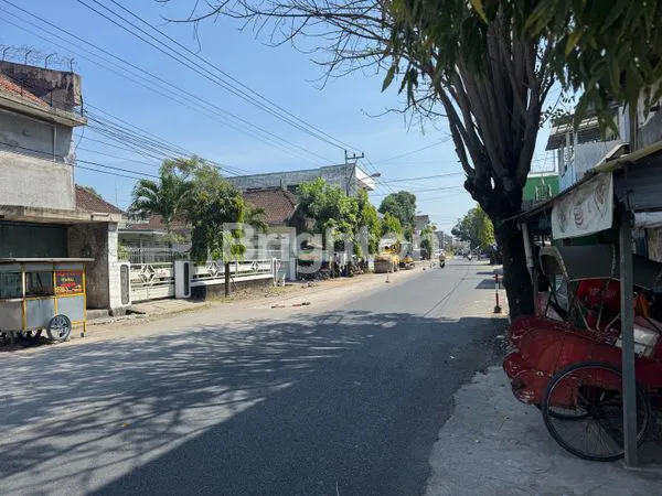 image RUKO STARTEGIS BISNIS JEBRES SOLO (2)