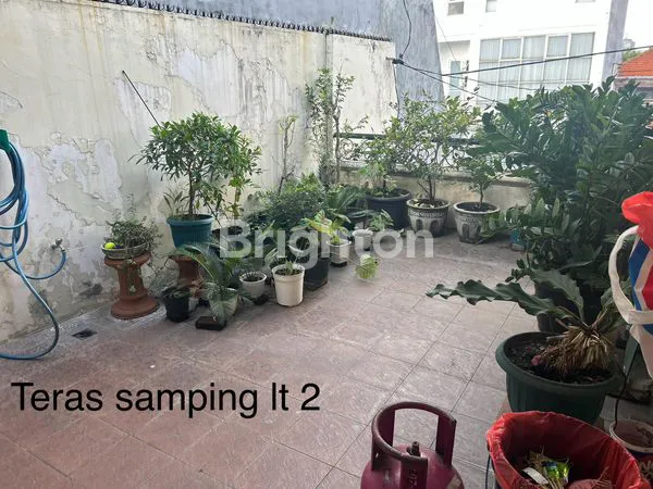 image RUMAH DAERAH DARMO PERMAI SELATAN (7)