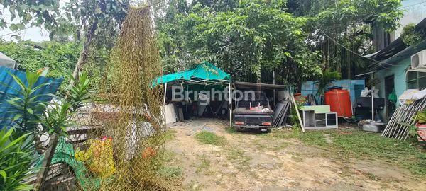 image TANAH DAN RUMAH PINGGIR JALAN JL MAYJEND SUTOYO (5)