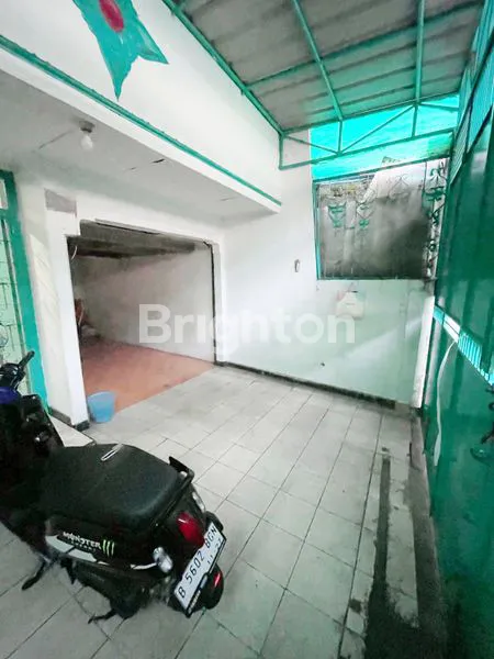 image RUMAH JELAMBAR LOKASI JALAN RAYA & KULINER 2 LANTAI DEKAT BOROBUDUR (3)