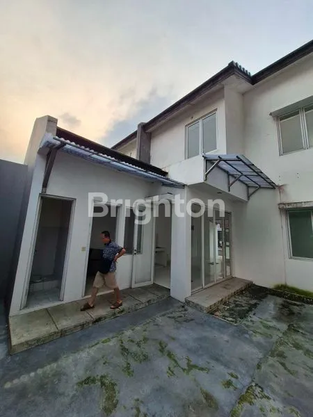 image RUMAH ICON COSMO SIAP HUNI (1)