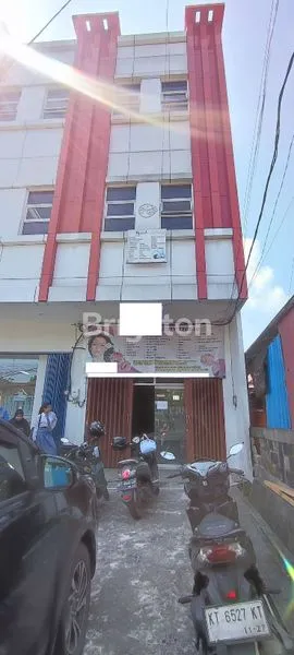 image RUKO HANYA LANTAI 1 DISEWAKAN DI LOKASI RAMAI DAN STRATEGIS (1)