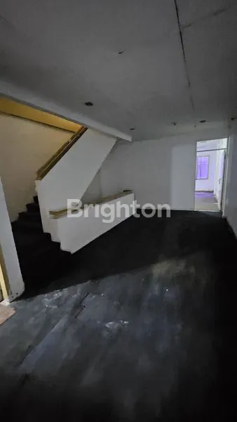 image RUKO STRATEGIS DI MELATI MAS SERPONG (3)