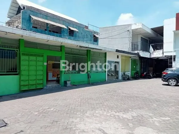 image RUMAH USAHA TENGGILIS MEJOYO SANGAT STRATEGIS SELANGKAH KAMPUS UBAYA  (6)