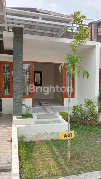 image RUMAH BAGUS DIPERUMAHAN COLOMADU (3)