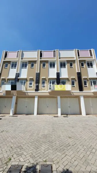 RUKO 3 LANTAI LOKASI STRATEGIS BARU GRESS DEKAT MERR JUANDA JEMURSARI AHMAD YANI TOL WARU RUNGKUT UPN UBAYA PETRA UNESA ROYAL PLAZA MARINA MASPION SQUARE