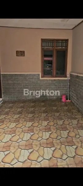 image RUMAH 2 LANTAI SIAP HUNI DI PERUM GENTAN (3)