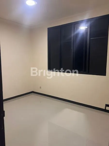 image RUMAH DI KRIS KENCANA SIAP HUNI (8)