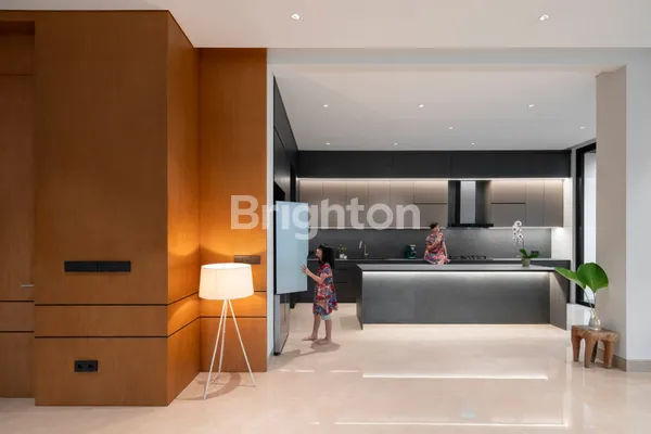 image RUMAH BARU, MEWAH DAN NYAMAN POSISI HOOK DI KEMANG, JAKARTA SELATAN (6)