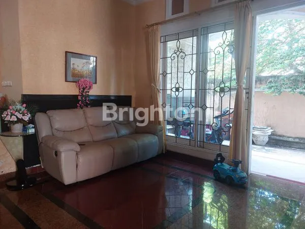 image LANGKA DIJUAL CEPAT RUMAH MEWAH DI AREA PRIME LOCATION RENON DEKAT KANTOR IMIGRASI  (8)