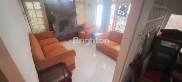 image RUMAH KLASIK DI KEMANDORAN JAKARTA SELATAN (3)