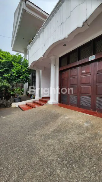 image RUMAH SUASANA ADEM DAN TENTRAM (2)