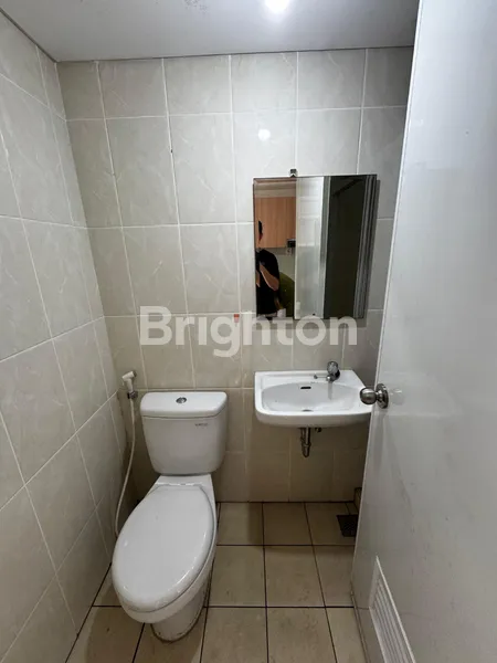 image MURAH! APARTEMEN MTOWN GS FULL FURNISHED, CUMA 50 JUTA/TAHUN (2)