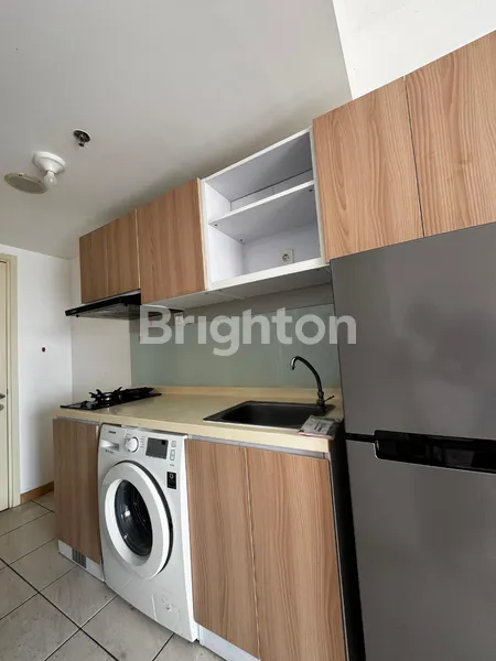 image MURAH! APARTEMEN MTOWN GS FULL FURNISHED, CUMA 50 JUTA/TAHUN (4)