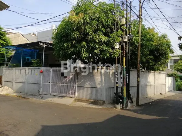 image RUMAH HOOK BARAT UTARADI RAWA KEPA (1)