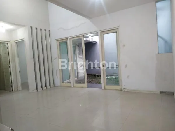 image RUMAH DEKAT ARAYA DAN PERSADA HOSPITAL MALANG (3)
