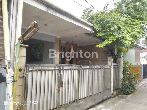 image RUMAH LOKASI STRATEGIS DEPOK (1)