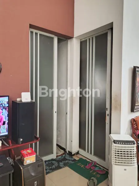 image RUMAH 1 LANTAI PENJARINGAN ASRI, KONDISI SANGAT TERAWAT, BANGUNAN SUDAH RENOVASI, SIAP HUNI, LOKASI DEKAT AKSES MERR, KAMPUS UPN (3)