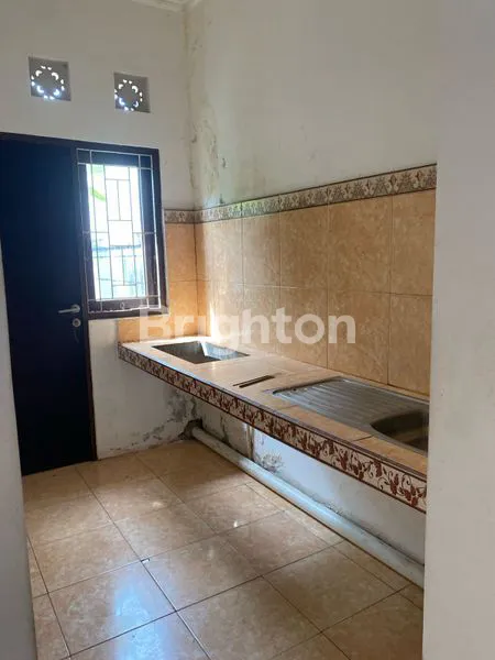 image DISEWAKAN RUMAH AREA UBUNG DENPASAR UTARA (3)