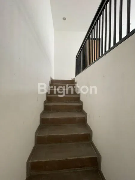 image RUMAH KAWASAN HUNIAN DAN BISNIS DI JAKARTA SELATAN (4)