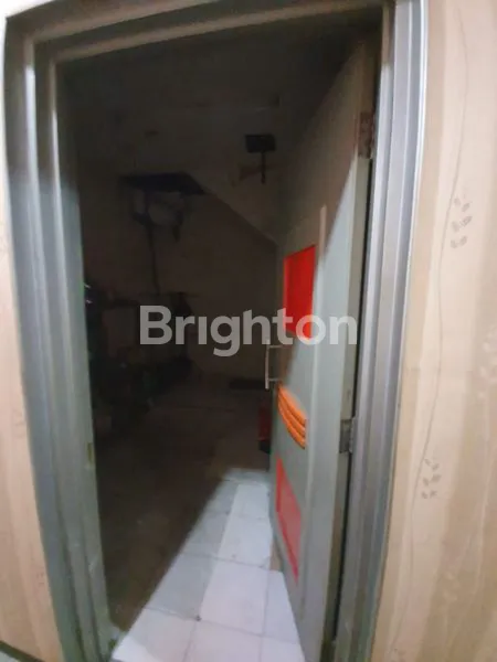 image RUKO PANJANG SIAP PAKAI LOKASI PREMIUM (4)