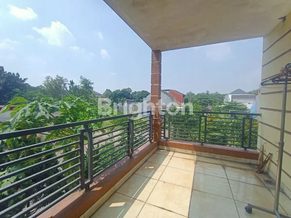 image RUMAH HOOK EKSKLUSIF DI CLUSTER PREMIUM – THE ADDRESS CIBUBUR\UD83D\UDCCD LOKASI SUPER STRATEGIS & NYAMAN UNTUK KELUARGA (8)