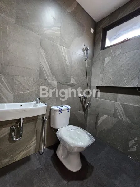 image PERUMAHAN FISRT STONE CLUSTER DIAMOND BELAKANG GADING SERPONG (2)