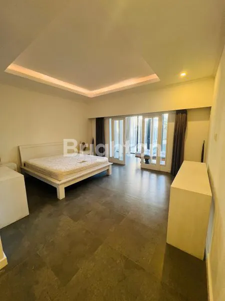 image VILLA CANTIK SIAP HUNI DI LOKASI STRATEGIS BATUBELIG, DEKAT SEMINYAK & CANGGU DENPASAR BADUNG BALI  (8)