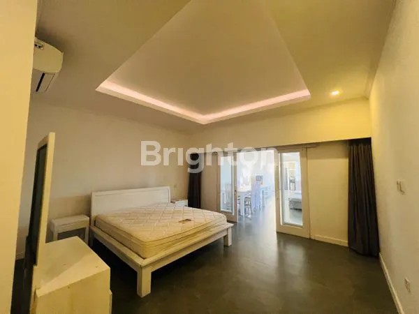 image VILLA CANTIK SIAP HUNI DI LOKASI STRATEGIS BATUBELIG, DEKAT SEMINYAK & CANGGU DENPASAR BADUNG BALI  (5)