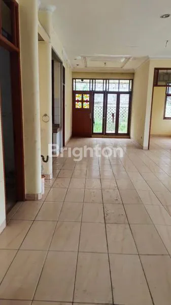 image BU MURAH RUMAH LAMA POSISI HOOK INTERCON JAKARTA BARAT (7)