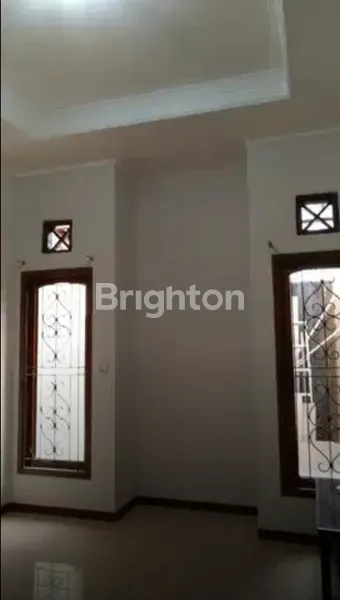 image SEWA / JUAL RUMAH DEKAT KOTA 2 LANTAI CINDE  SEMARANG (5)