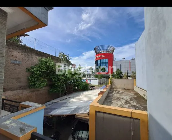 image RUMAH DAN TOKO LOKASI PINGGIR JALAN BESAR.  JALAN RAYA , MAJALAYA , JAWA BARAT , INDONESIA (4)