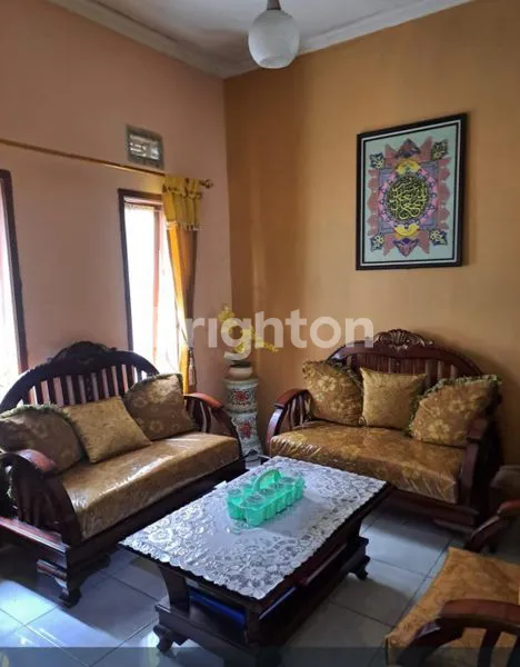 image RUMAH DAN TOKO LOKASI PINGGIR JALAN BESAR.  JALAN RAYA , MAJALAYA , JAWA BARAT , INDONESIA (5)