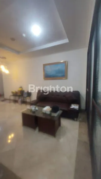 image DIJUAL APARTEMEN FURNISHED CANTIK RIVERSIDE MUARA KARANG (5)